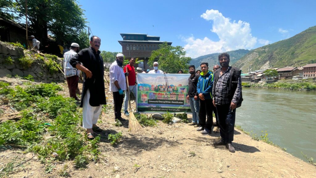 Restoring the Jhelum: How a Community Cleanup Drive Sparked Environmental Change in Baramulla