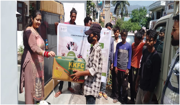 Plastic Bhiksha” – Udhampur’s Door-to-Door Pledge for a Plastic-Free Future